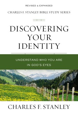 9780310105688 Discovering Your Identity (Expanded)