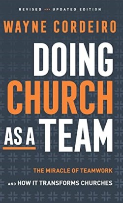 9780764240737 Doing Church As A Team