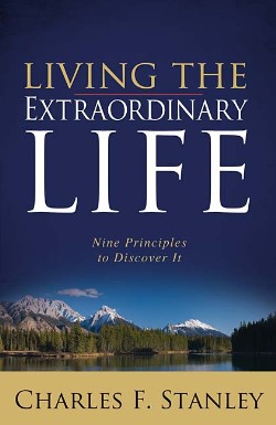 9781400280087 Living The Extraordinary Life