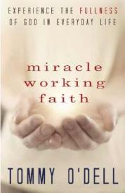 9781606838334 Miracle Working Faith