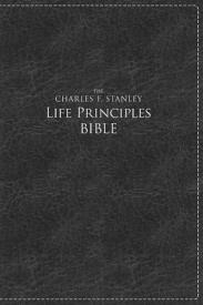 9781418547035 Charles F Stanley Life Principles Bible Large Print Edition