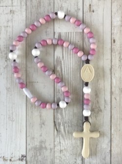 810110550018 Little Flower Soft Rosary